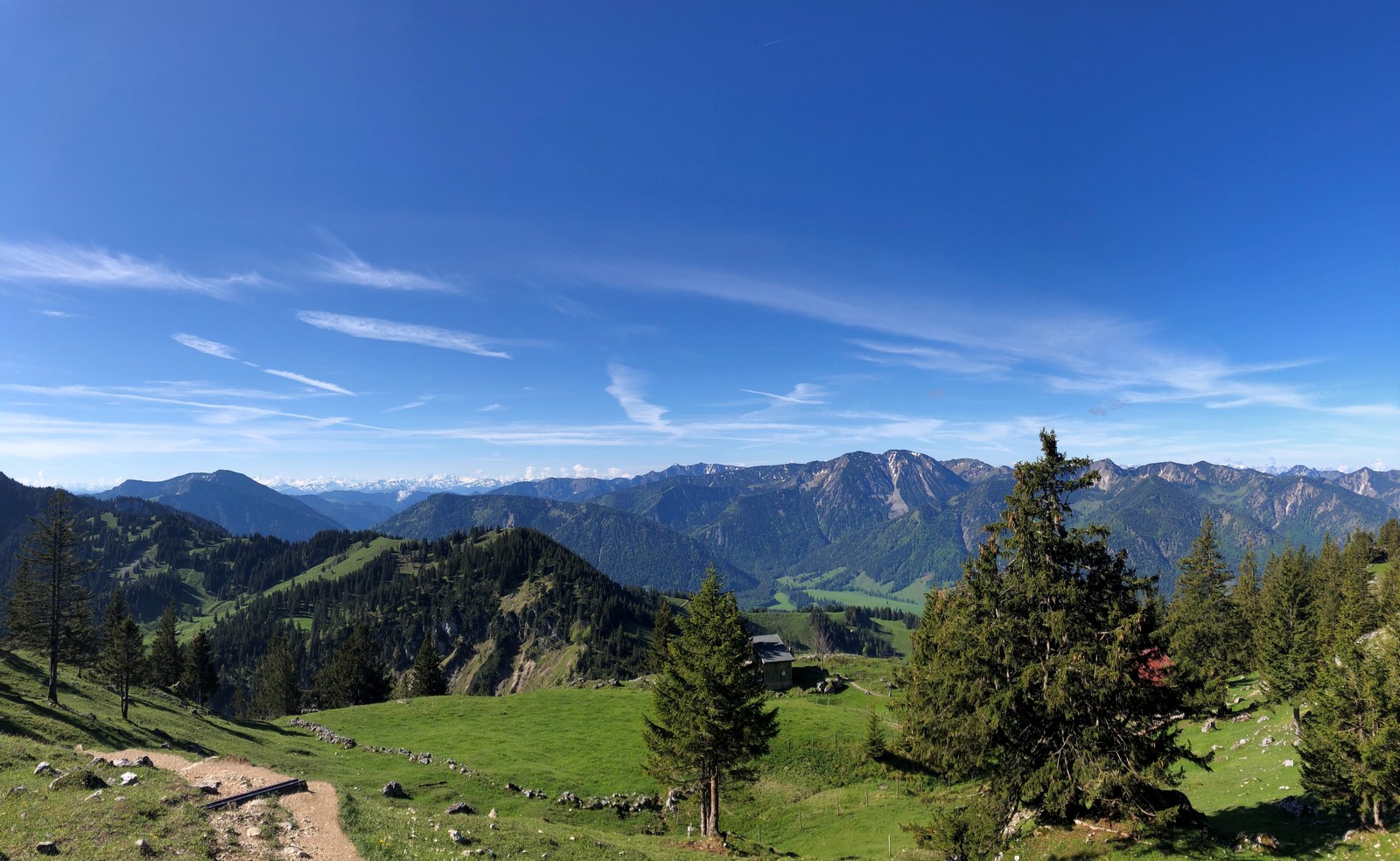 ifuplan_Bergpanorama_Breitenstein